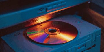 CD vložené do CD-mechaniky